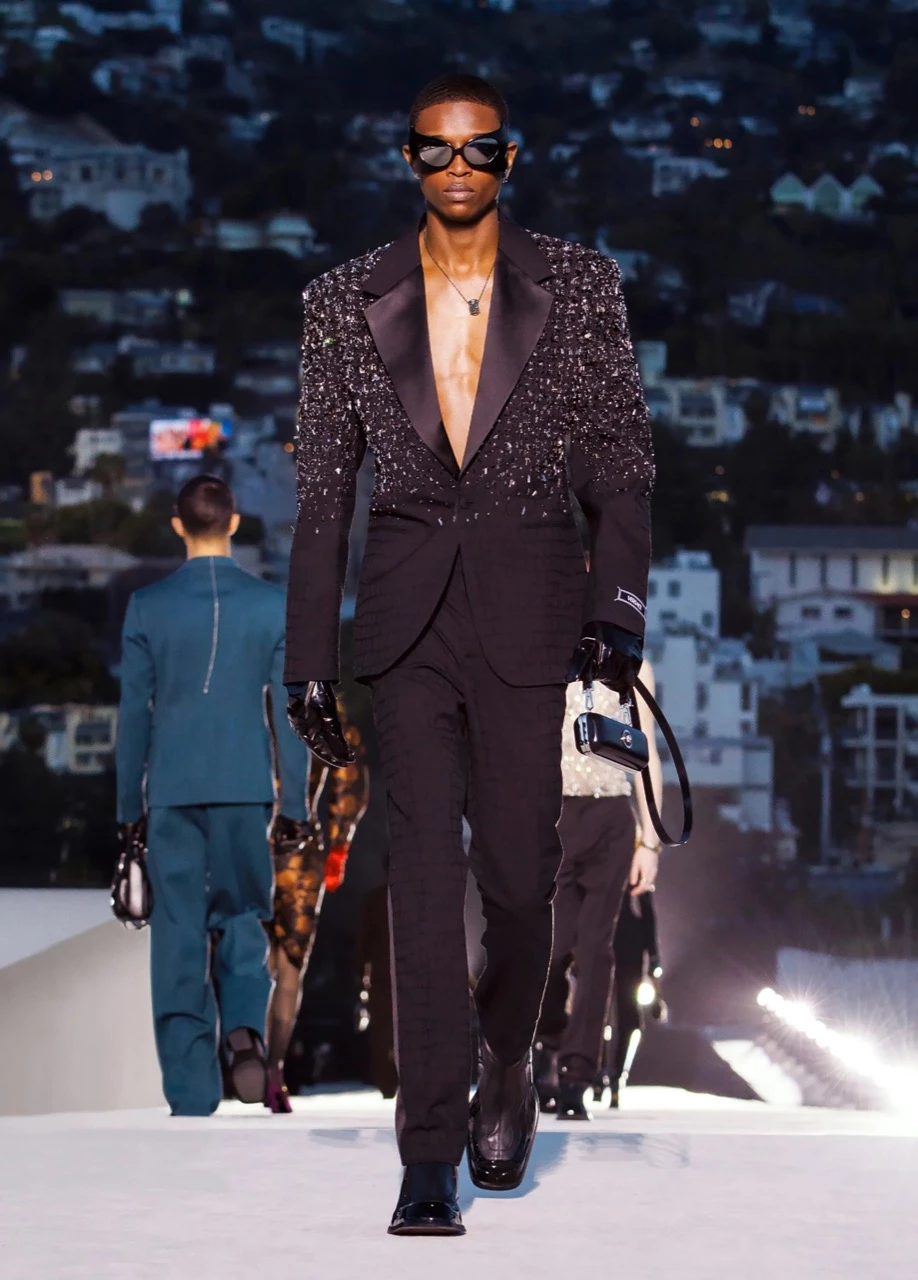 Desfile Versace invierno 2023/2024