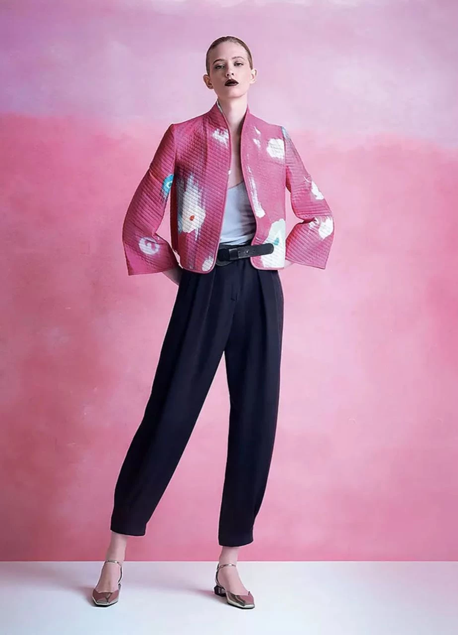 Giorgio Armani presentó su colección primavera verano 2023.