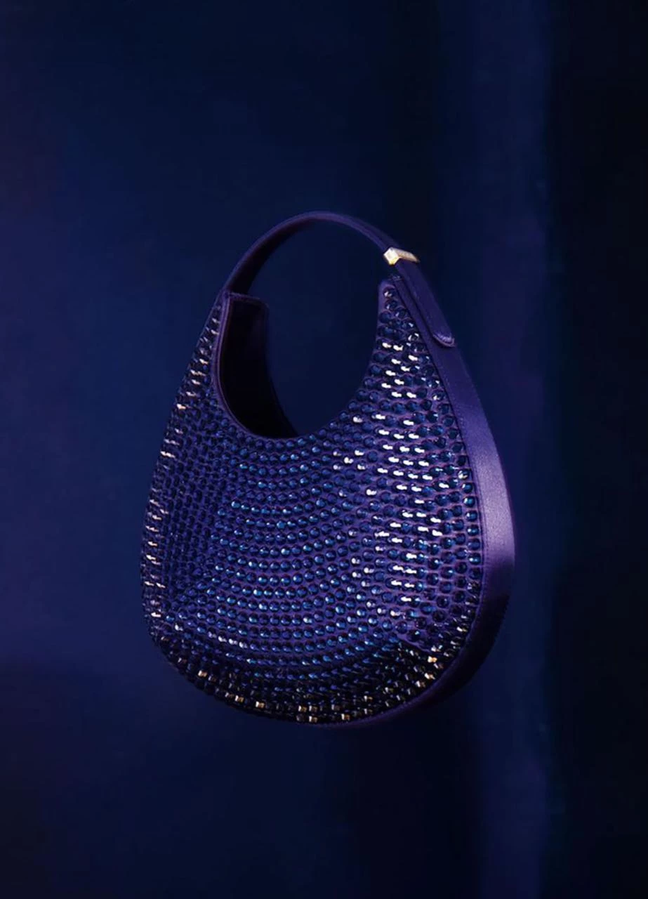 Giorgio Armani presentó su colección primavera verano 2023.