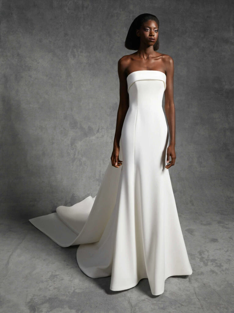 Viktor_&_Rolf_2023_Fall_Bridal0003