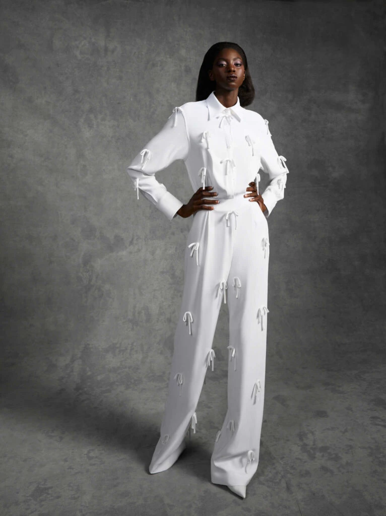 Viktor_&_Rolf_2023_Fall_Bridal0003