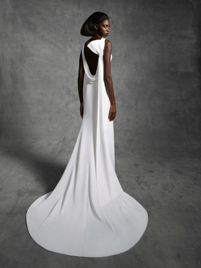 Viktor_&_Rolf_2023_Fall_Bridal0003