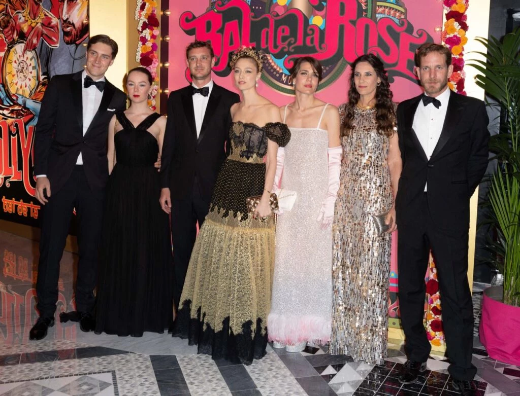 Look Charlotte Casiraghi