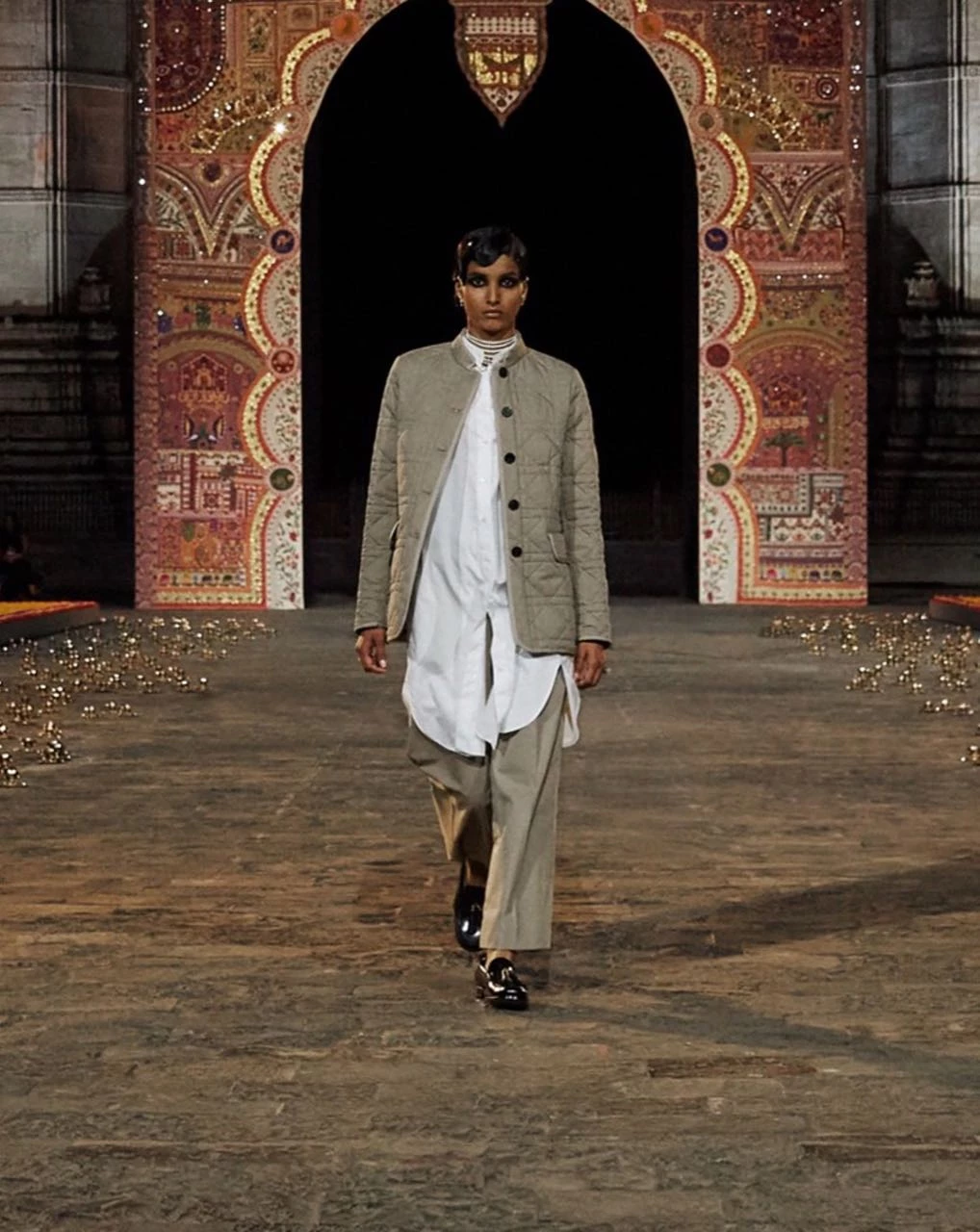 Desfile de Dior en Mumbai