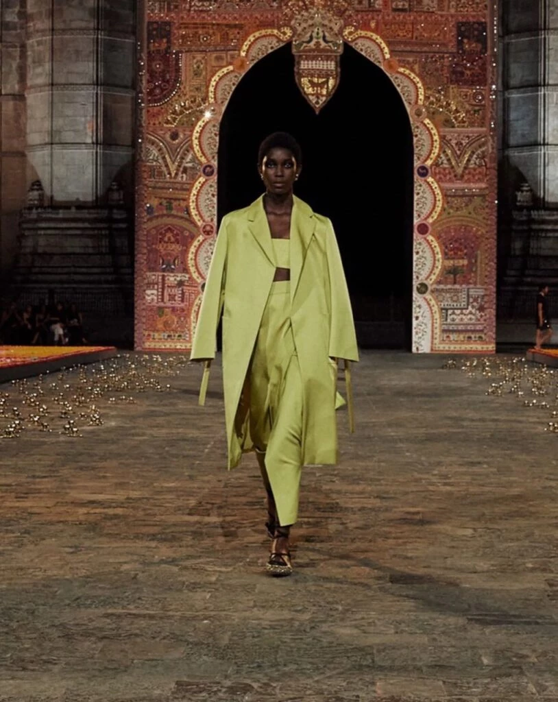 Desfile de Dior en Mumbai