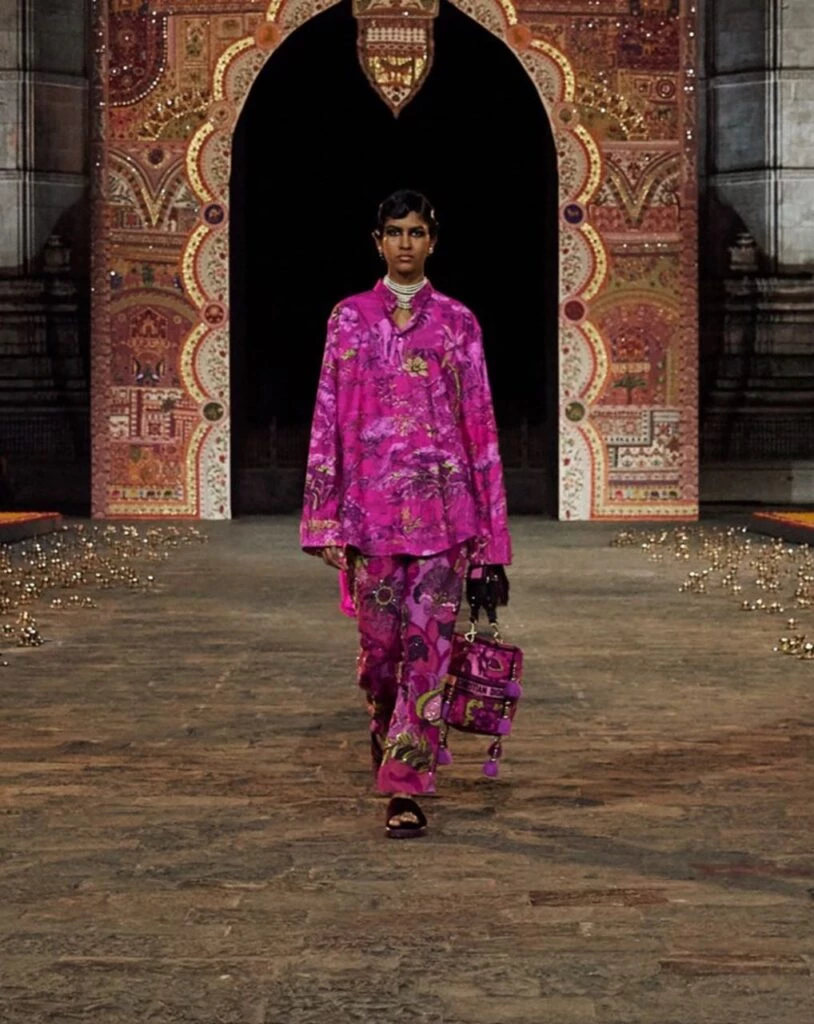 Desfile de Dior en Mumbai