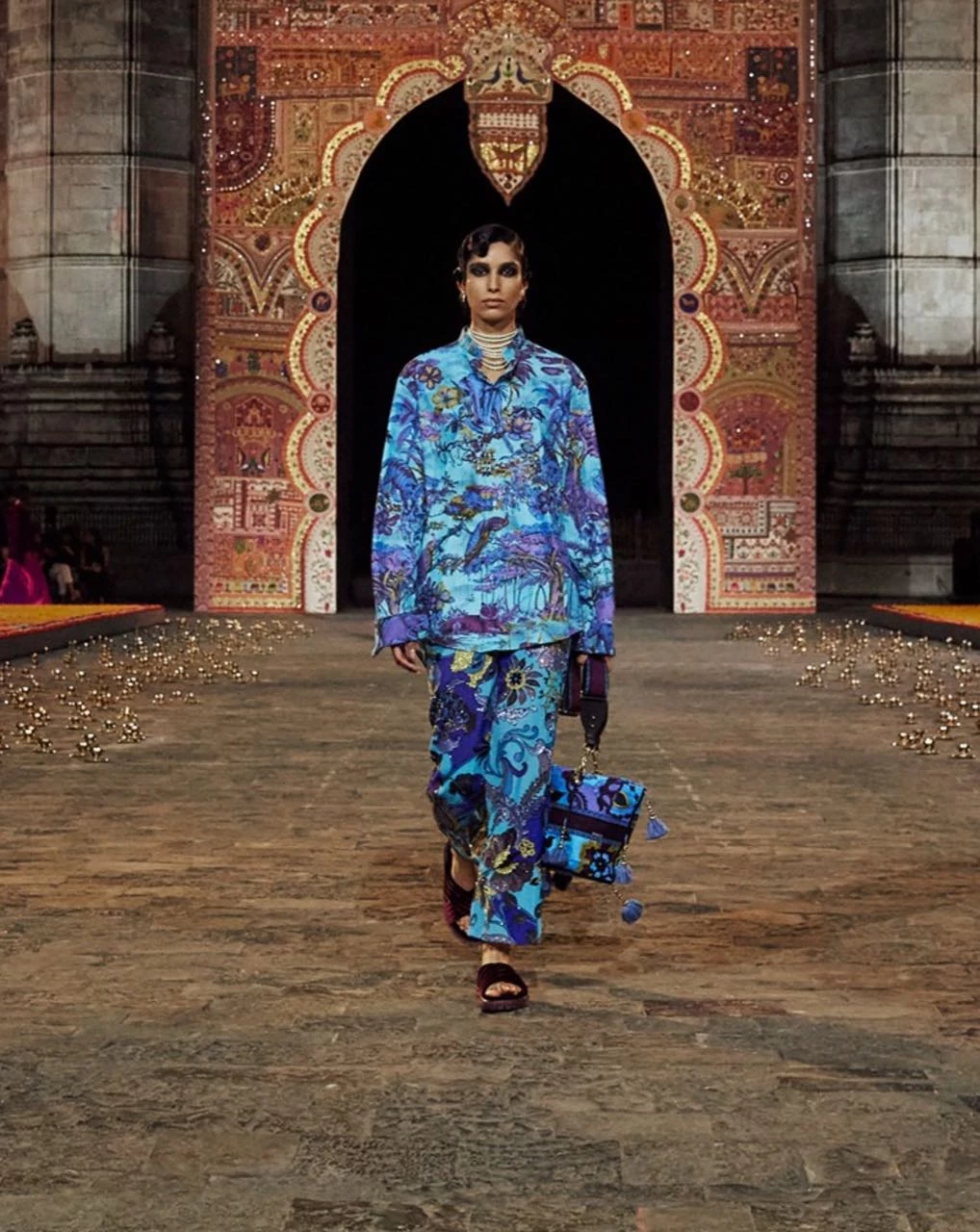 Desfile de Dior en Mumbai