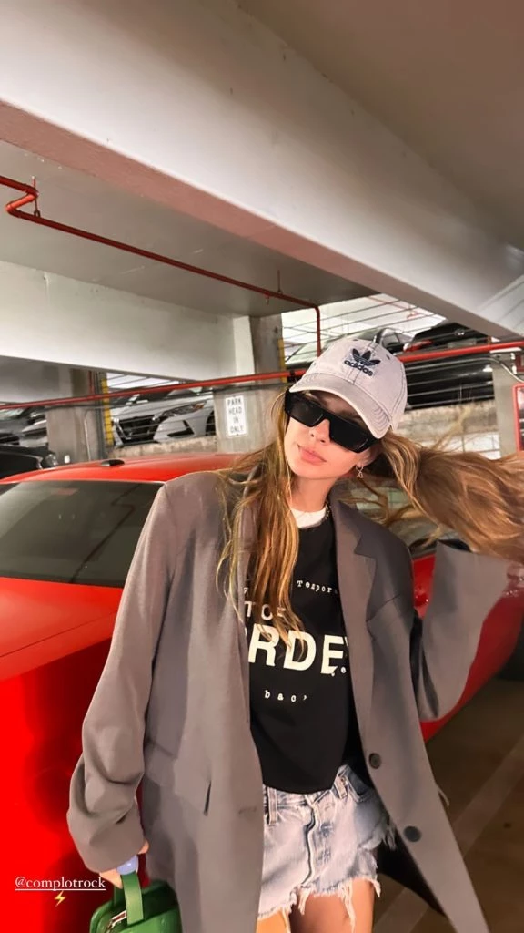 La China Suárez viajó a Miami con un look súper canchero