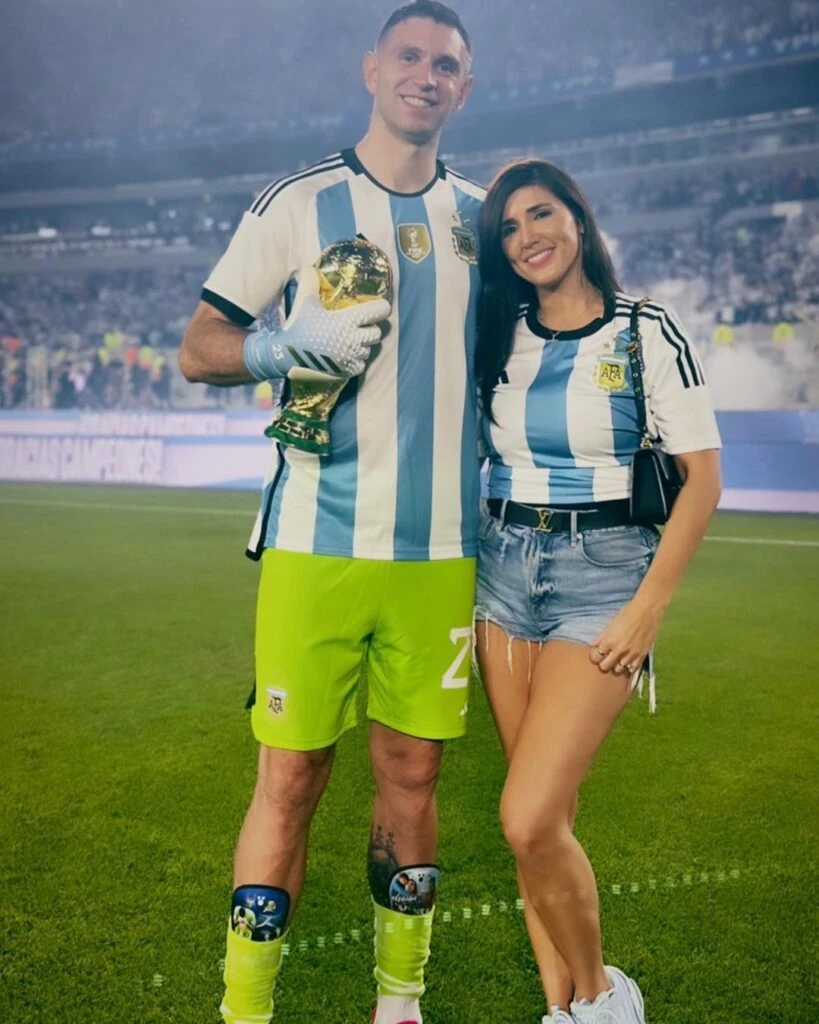 Mandinha Martinez, mujer de Dibu Martinez