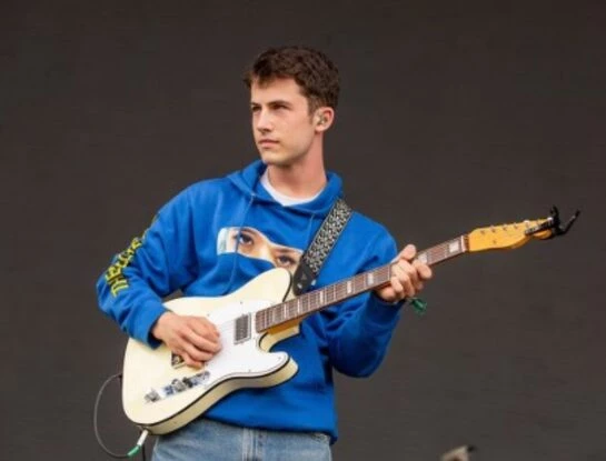 Lollapalooza: Dylan Minnette, el actor de "13 Reasons Why" y vocalista de Wallows, homenajeó a Gustavo Cerati