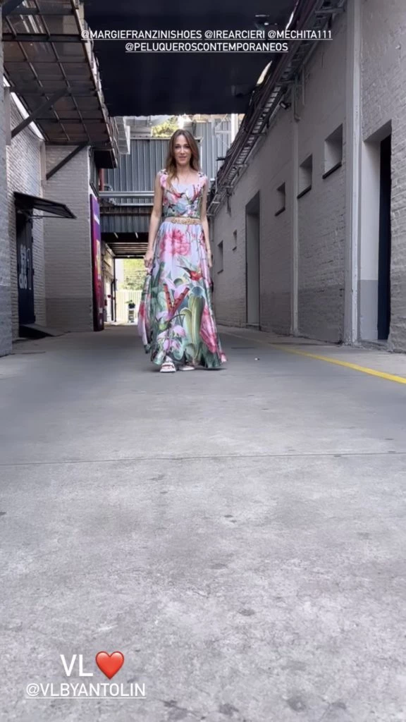 Vero Lozano y un vestido muy trendy