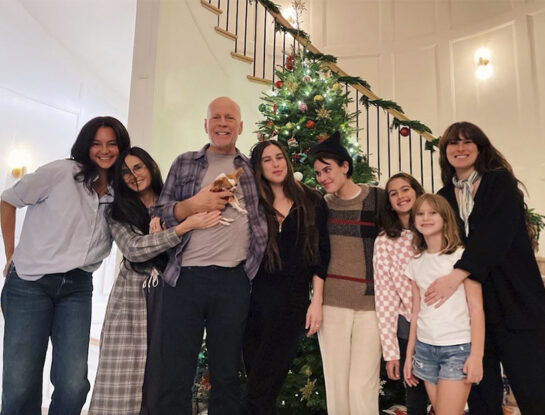 El video del festejo de cumpleaños de Bruce Willis: Demi Moore, sus hijas y su esposa celebraron sus 68 años