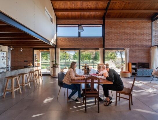 Casa granero: así es la vivienda cordobesa que fue nominada a un premio internacional