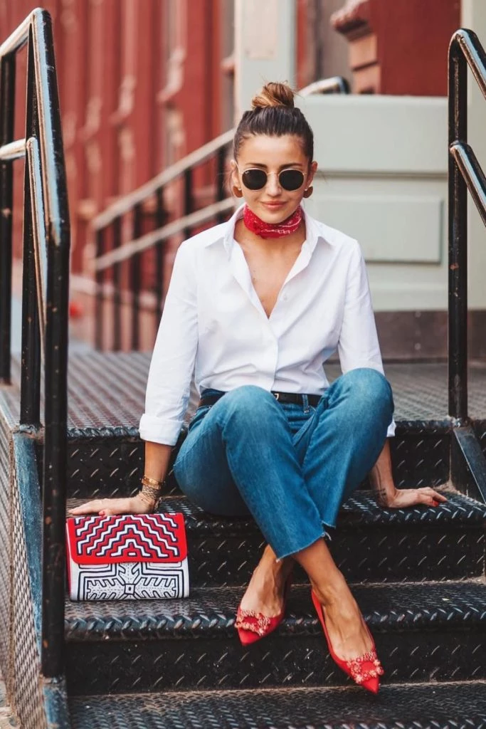 jean y camisa romantica 