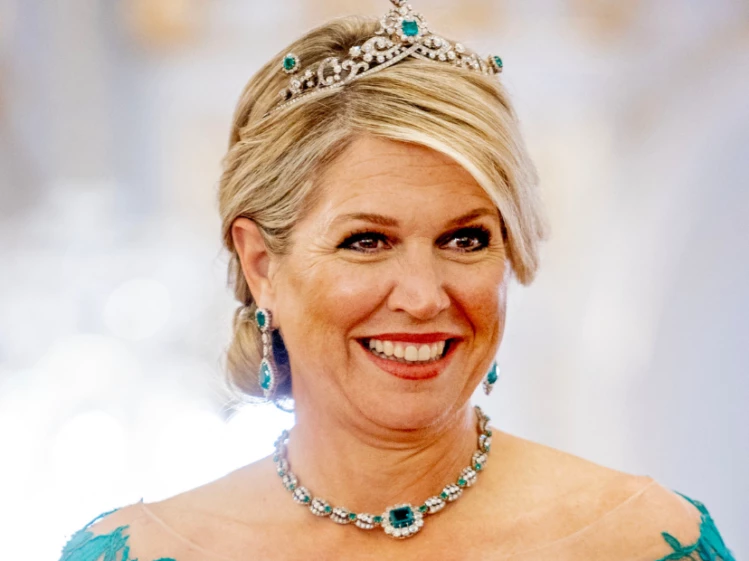 look maxima aguamarina