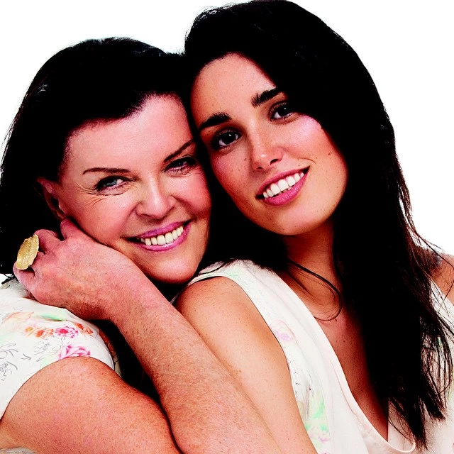 Tini de Bucourt y Chiara Burger