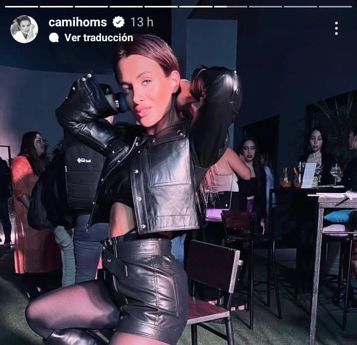 Camila Homs con look total eco cuero