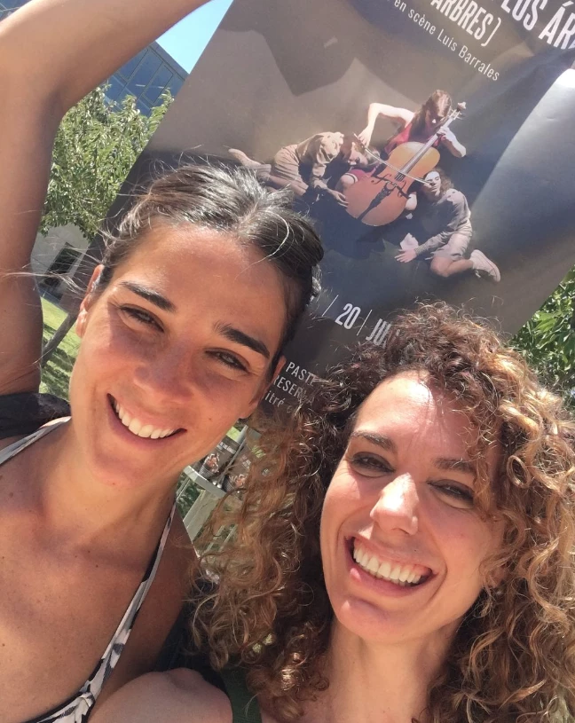 Juana Viale y Victoria Césperes