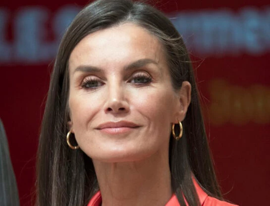 La reina Letizia tiene un nuevo color fetiche: el rosa
