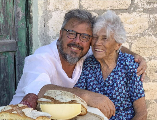 El triste momento de Donato de Santis: a los 93 años murió María, su mamá