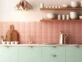 Cocinas con muebles de colores: la tendencia deco que es furor en redes