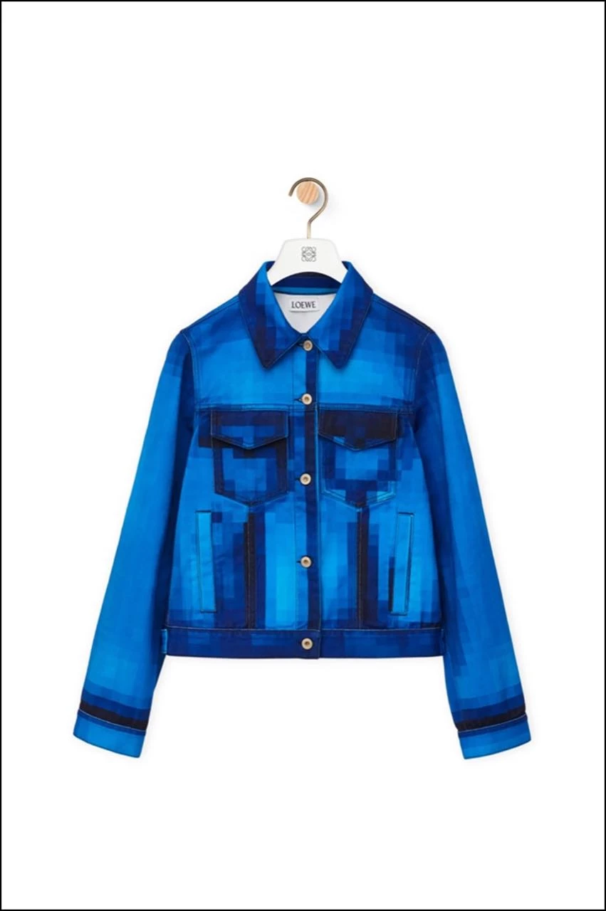 LOEWE presentó la colección cápsula primavera-verano 2023 de Pixel.