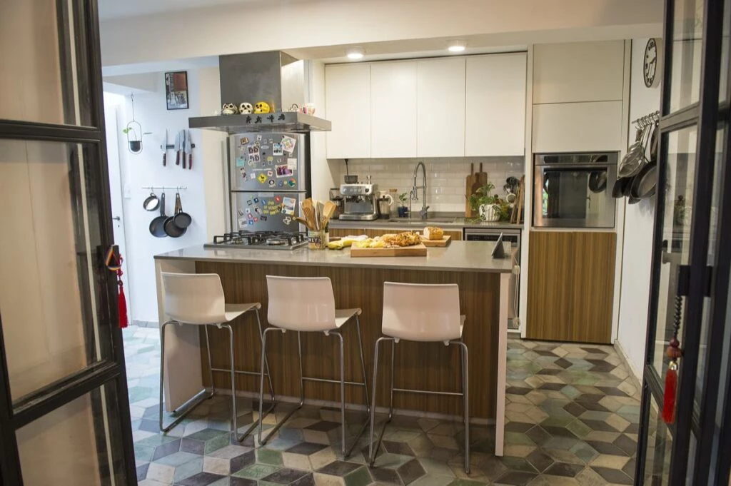 Todo lo que pasa en la casa de El Gordo Cocina, pasa por la cocina. 