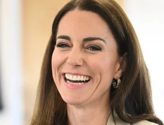 Kate Middleton se alejó de sus zapatos de taco alto y apostó por la comodidad