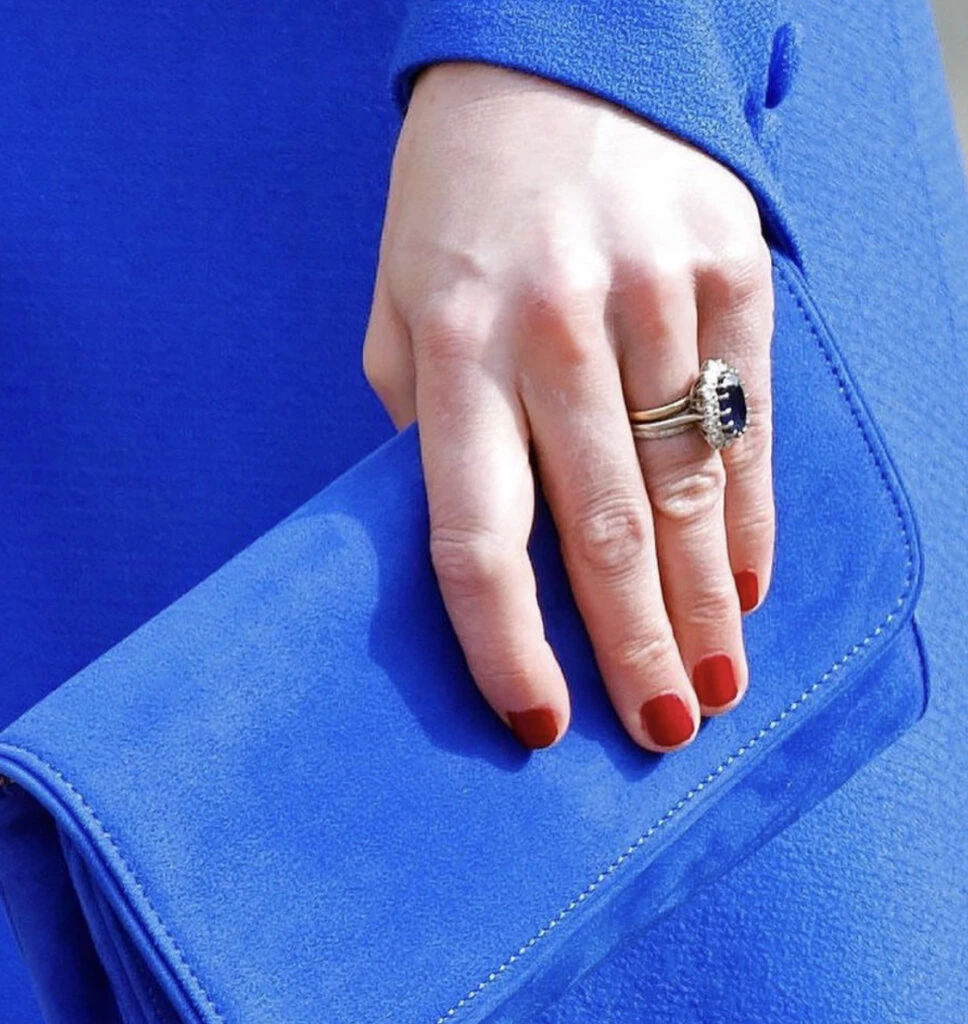 Kate Middleton rompió el protocolo. Foto: Instagram.