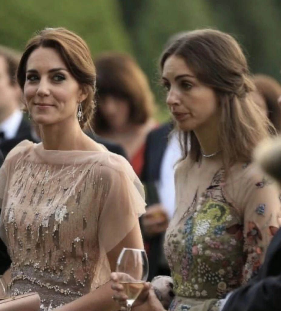 Kate y Rose en un evento. Foto: Pinterest.