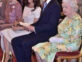 Los duques de Sussex con la Reina. Foto: Pinterest.