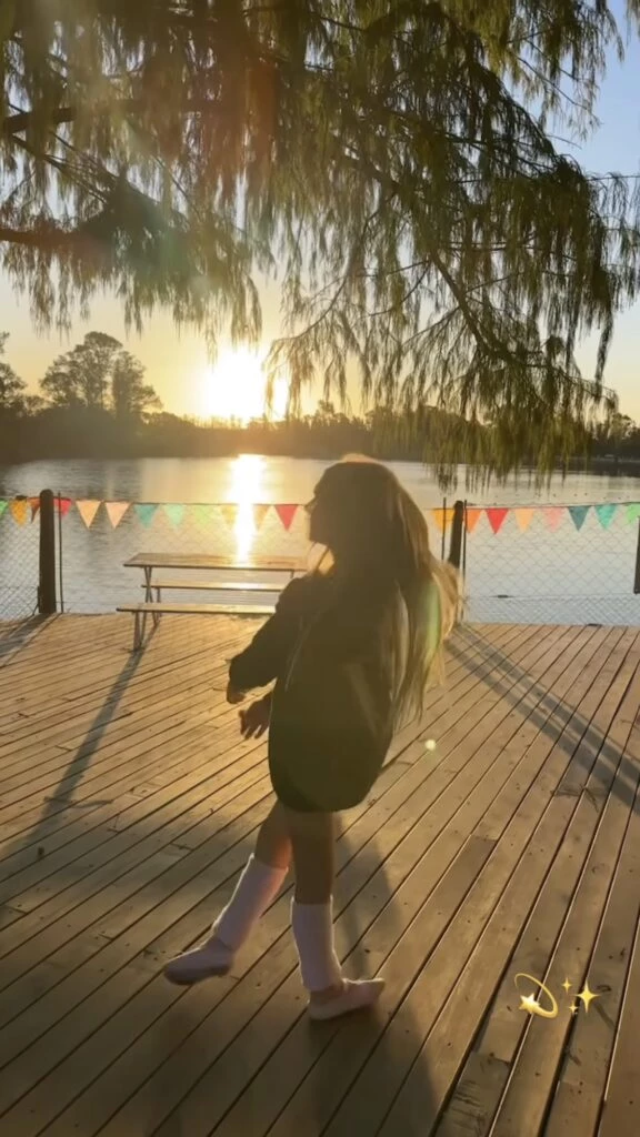 Malaika apostó por la tendencia barbiecore