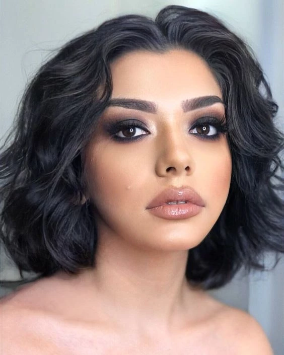 Maquillaje dark feminine