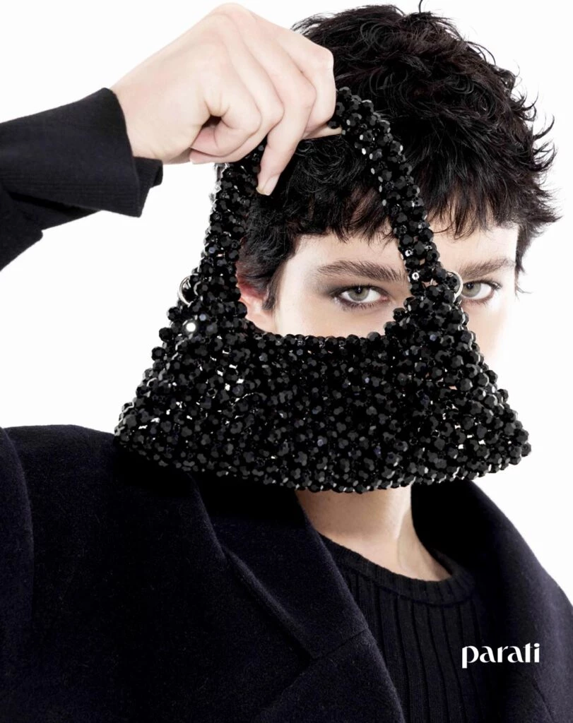 Tapa digital look negro