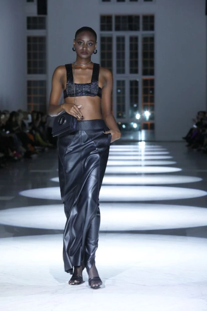 Desfile de Fabián Zitta