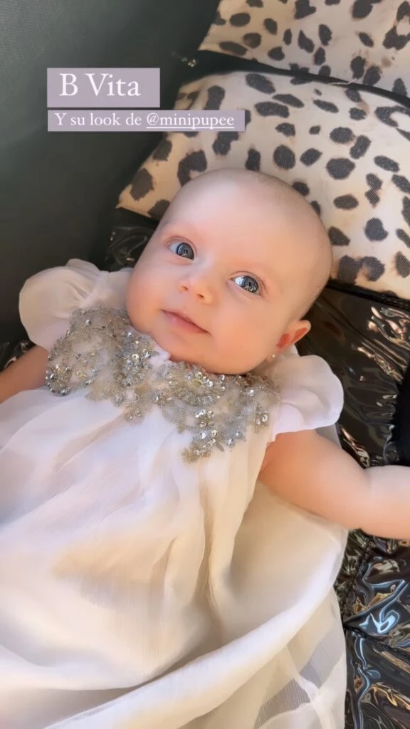Vita y su vestido joya. Foto: Instagram.