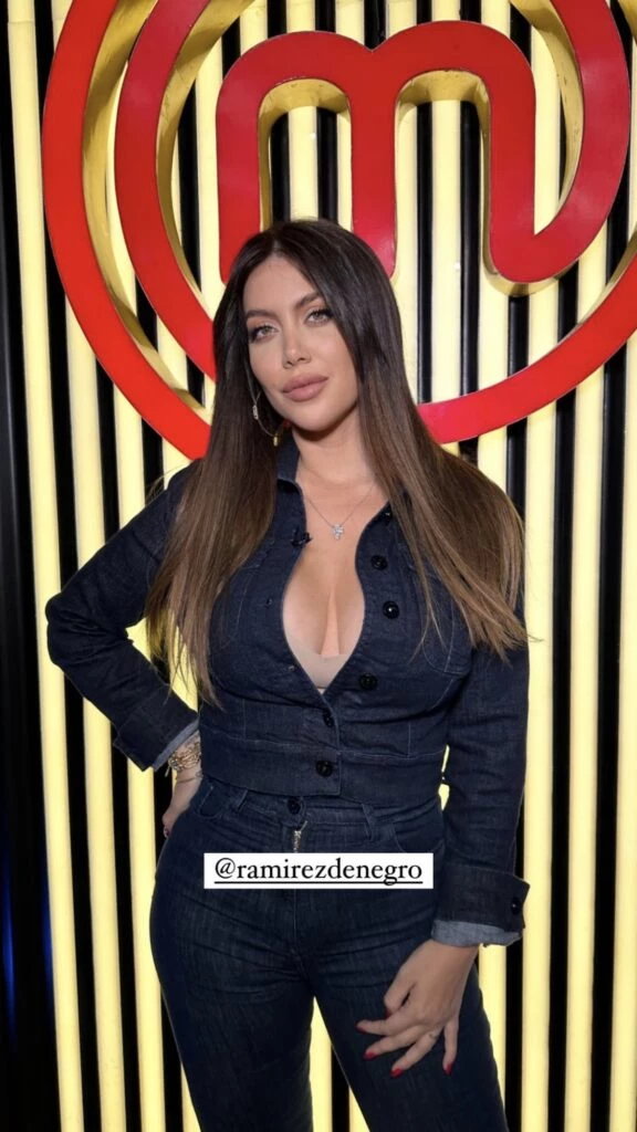 Wanda Nara y su look denim total. Foto: Instagram.