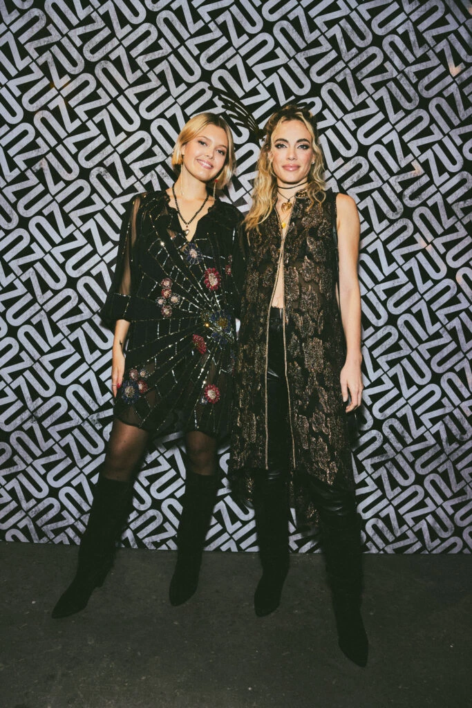 Zuzu Coudeu junto a Emilia Attias