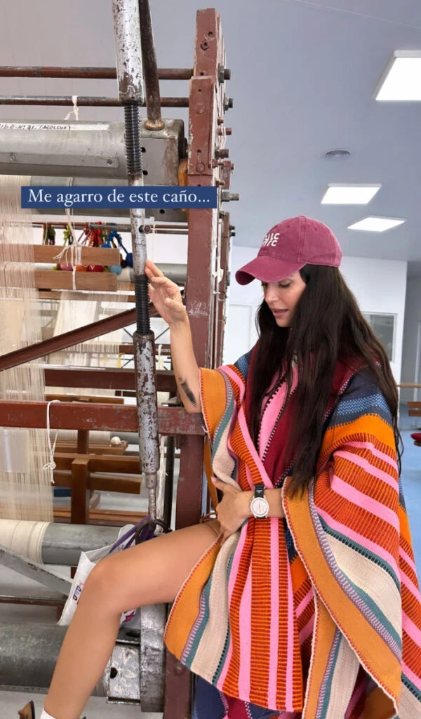 Zaira Nara mostró su abrigo de hilo