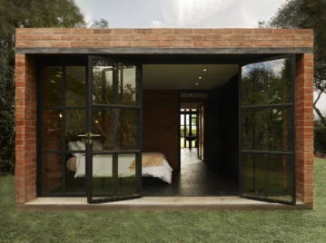 Casa Nápoles: una tiny house sostenible construida con técnicas ancestrales