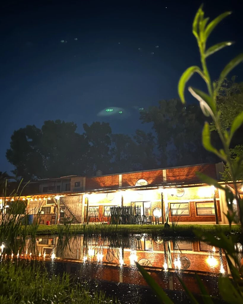 Casa de pájaros, el salón de Juan de Benedictis