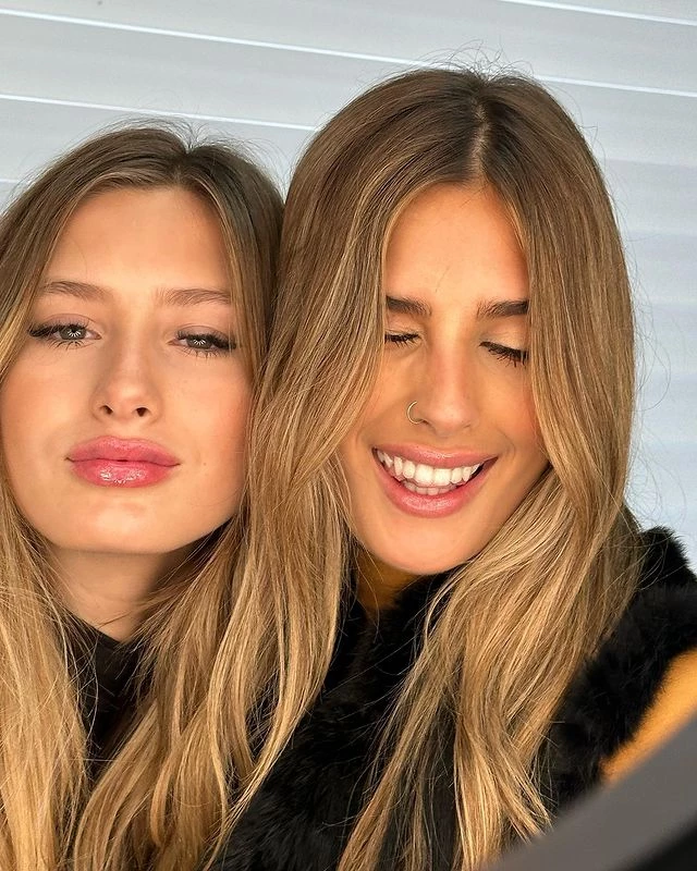 Julieta Poggio y Lola Poggio