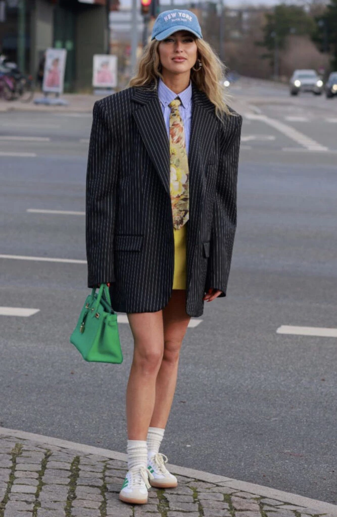 Alerta tendencia, volvieron las hombreras. Foto: Pinterest.