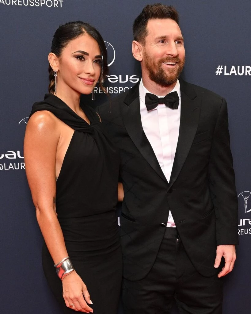 Antonela Roccuzzo junto a Lionel Messi