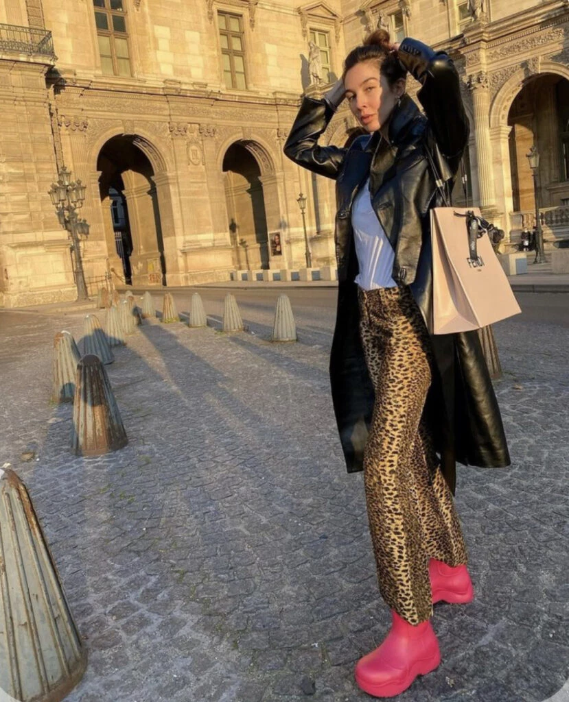 Así se usan las botas de lluvia este otoño. Foto: Pinterest.