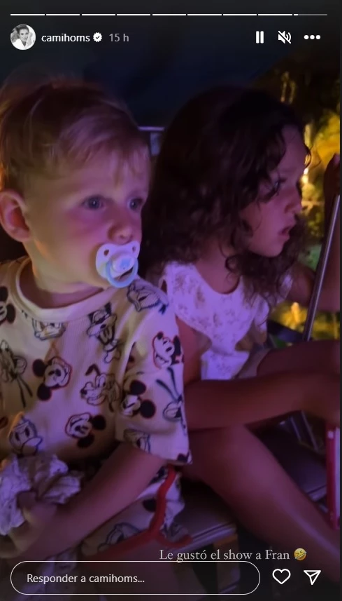 Cami Homs compartió una dulce foto de sus hijos en México