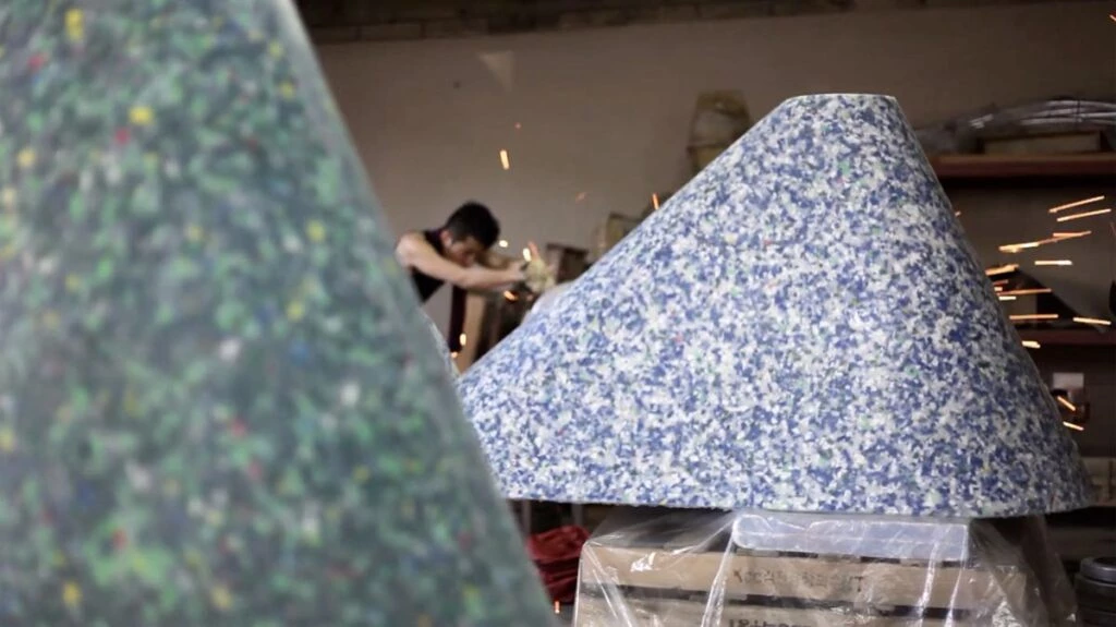 Diseño sustentable: así es la silla anti estrés creada con plásticos reciclados