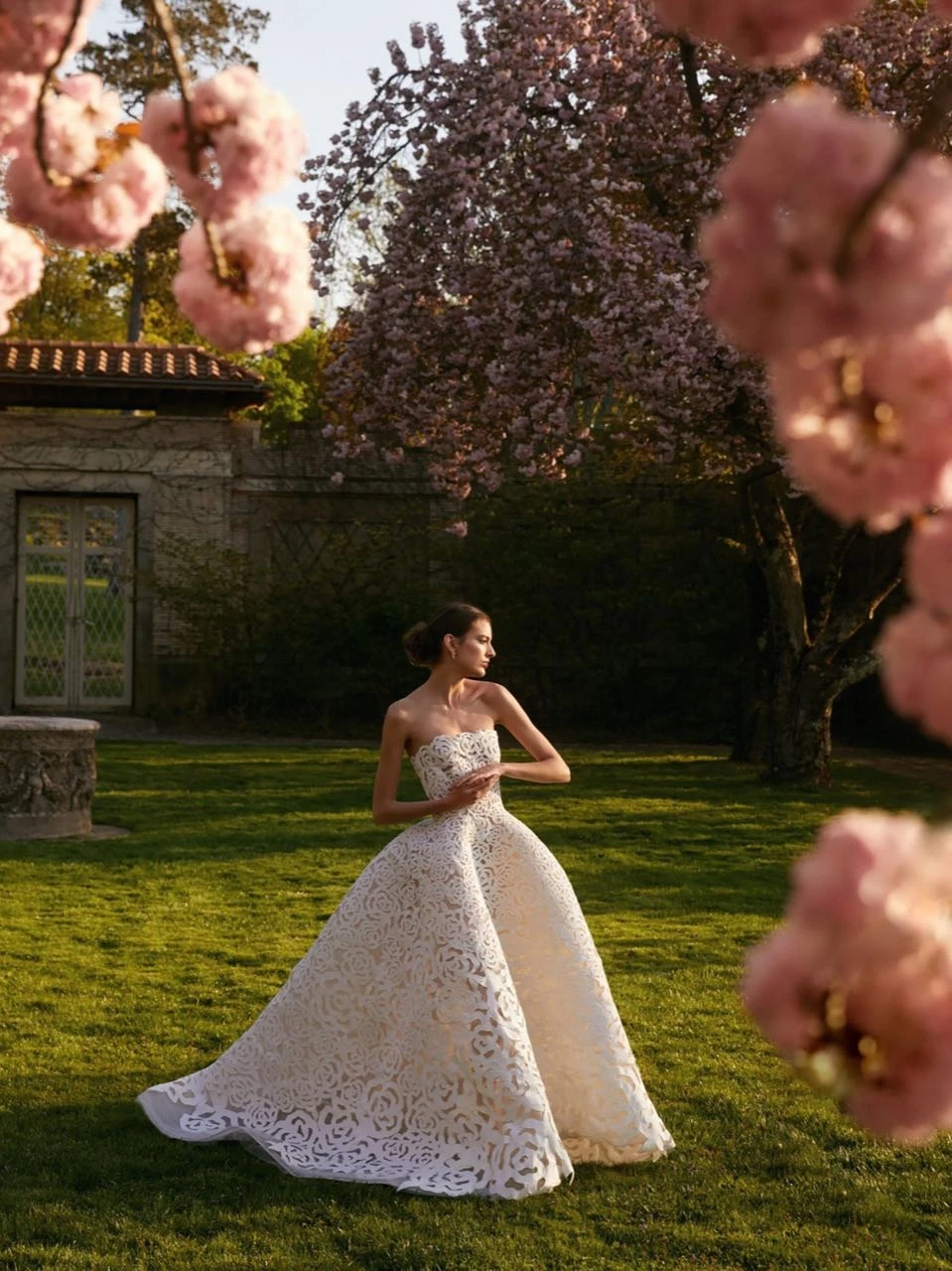 Colección Oscar De La Renta novias Primavera 2024