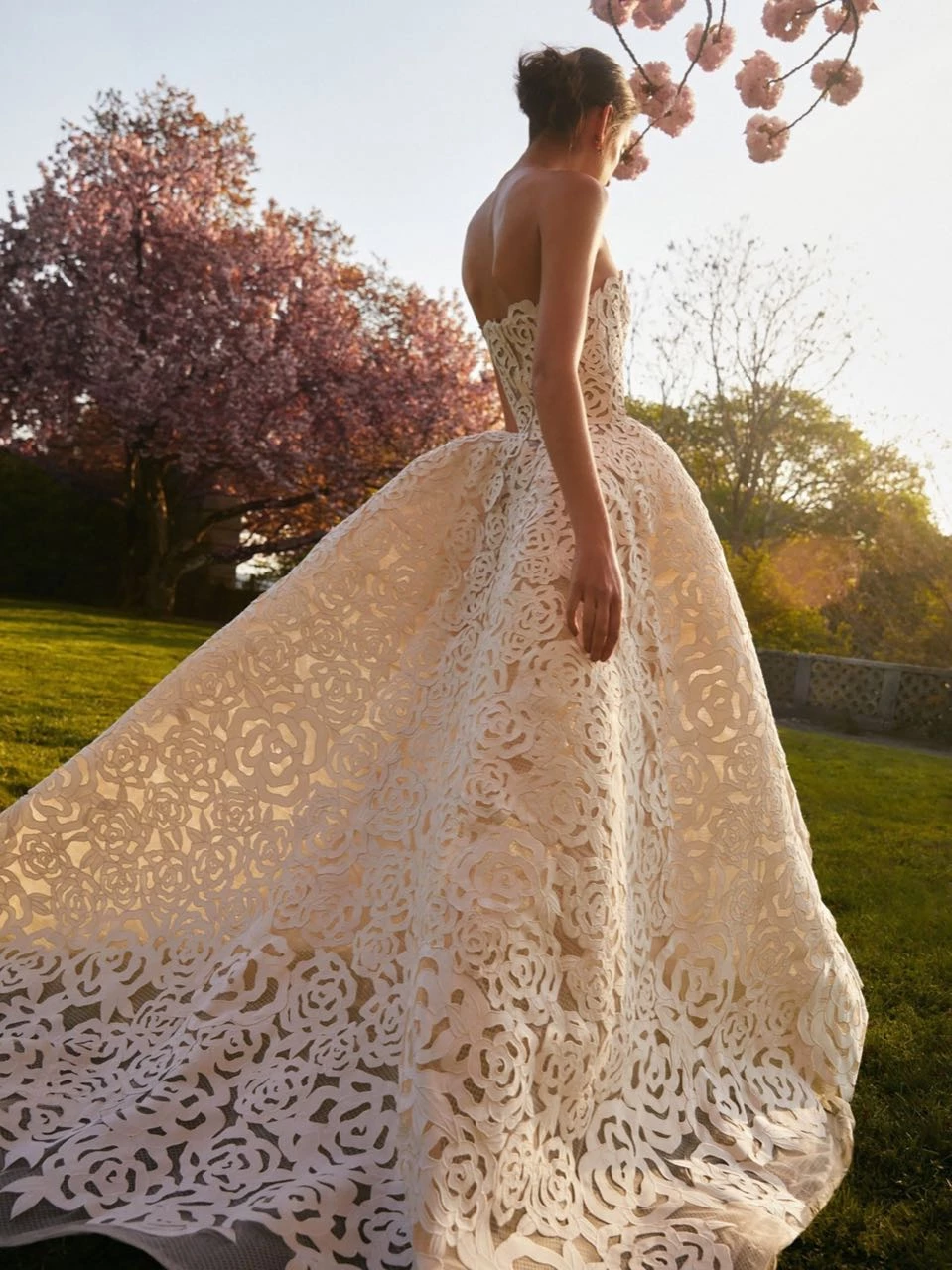 Colección Oscar De La Renta novias Primavera 2024