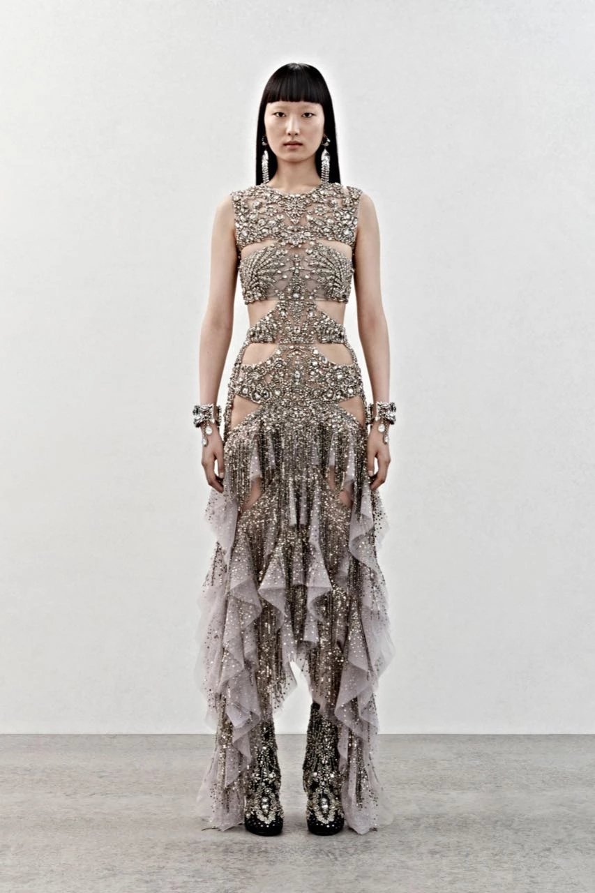 Alexander McQueen Pre-Fall 2023